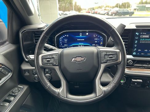 Used 2022 Chevrolet Silverado 1500 RST image 15
