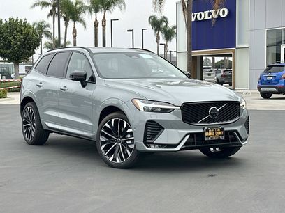 New 2026 Volvo XC60 B5 Ultra w/ Climate Package PRO