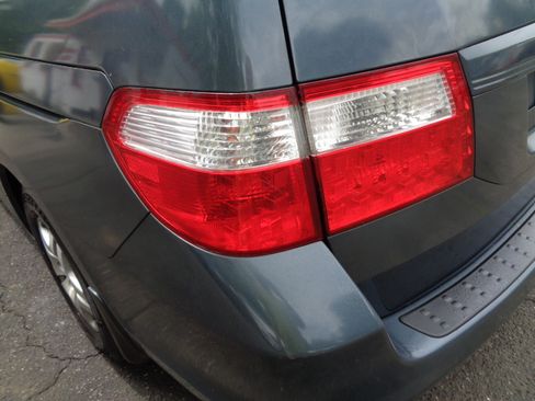 Used 2005 Honda Odyssey EX-L image 13