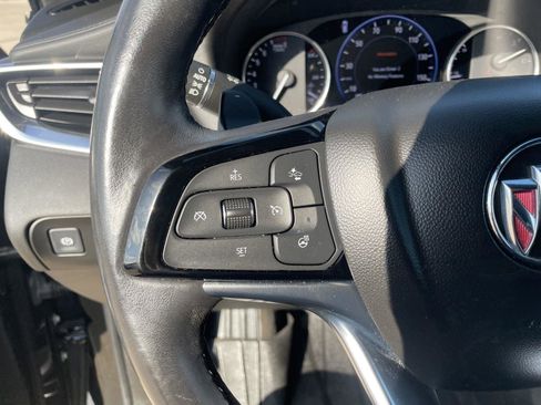 Used 2022 Buick Enclave Avenir w/ Avenir Technology Package image 15