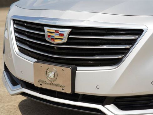 Used 2016 Cadillac CT6 Luxury w/ Active Chassis Package AWD/4WD image 21