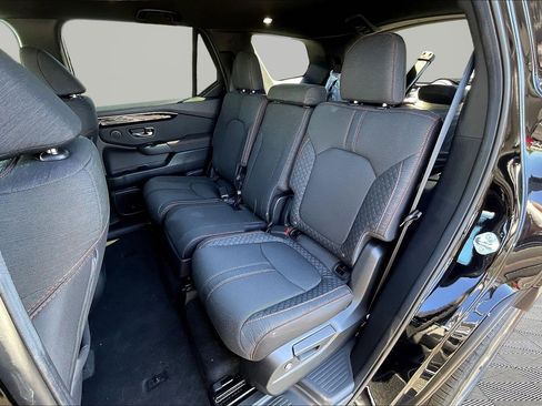 New 2026 Honda Pilot Sport image 17