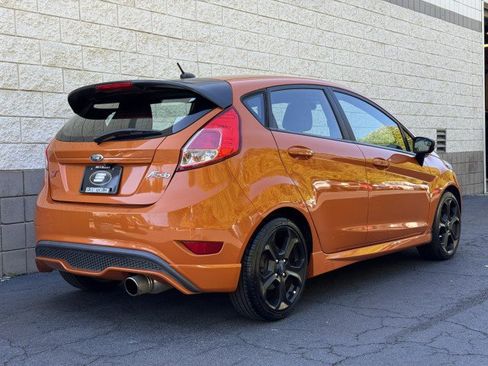 Used 2019 Ford Fiesta ST FWD image 3