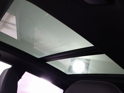 Used 2023 Audi Q8 Premium Plus w/ Premium Plus Package image 9