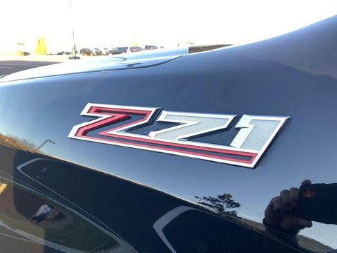 Used 2019 Chevrolet Silverado 1500 Custom Trail Boss w/ Custom Convenience Package image 31