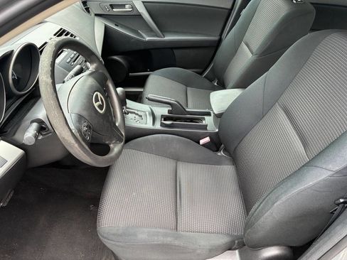 Used 2013 MAZDA MAZDA3 i SV image 5
