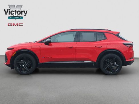 Used 2025 Chevrolet Equinox EV RS FWD image 6