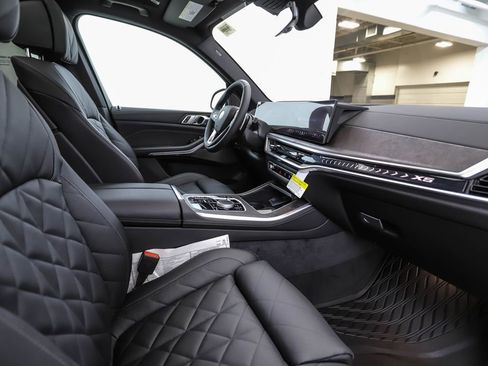 New 2026 BMW X5 xDrive40i AWD/4WD image 30