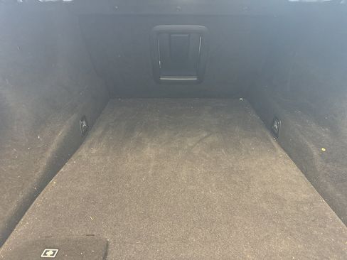 Used 2017 BMW 740i RWD image 25
