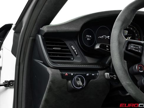 Used 2024 Porsche 911 GT3 RS RWD image 31
