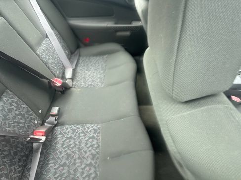 Used 2004 Pontiac Grand Prix GT w/ Drivers Package image 11