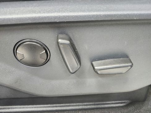 Used 2025 Ford Expedition Active AWD/4WD image 50
