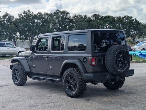 Used 2021 Jeep Wrangler Unlimited Sport AWD/4WD image 7