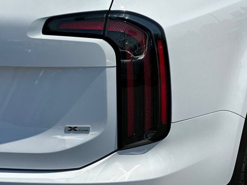Certified 2025 Kia Telluride EX X-Line AWD/4WD image 26