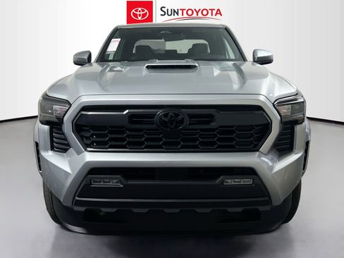 New 2026 Toyota Tacoma TRD Sport image 10