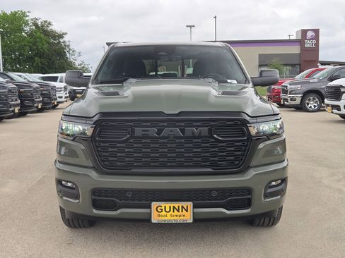 New 2026 RAM 1500 Express AWD/4WD image 8