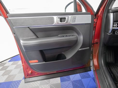 Used 2024 Hyundai Santa Fe Limited image 15