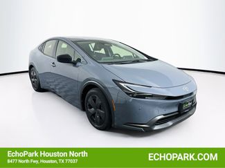 Used 2025 Toyota Prius LE FWD video 1