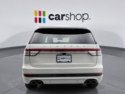 Used 2020 Lincoln Aviator Grand Touring w/ Equipment Group 301A image 4