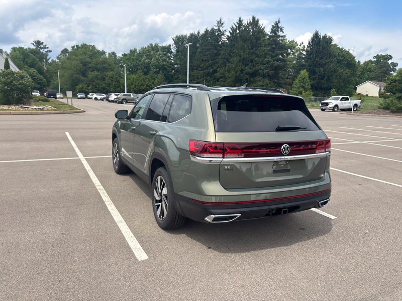 New 2026 Volkswagen Atlas SE FWD image 5
