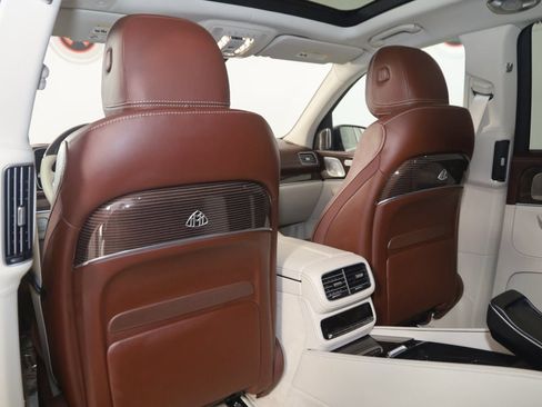 Used 2022 Mercedes-Benz Maybach GLS 600 4MATIC image 81
