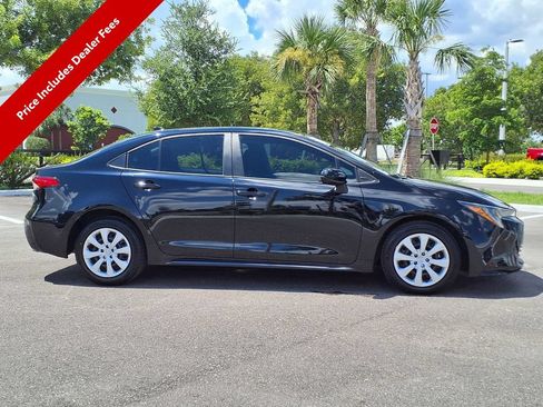 Used 2024 Toyota Corolla LE FWD image 9