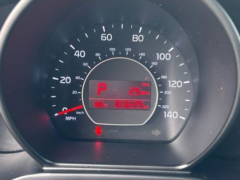 Used 2015 Kia Soul FWD image 18