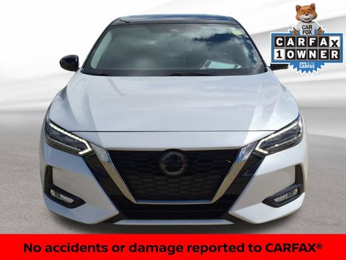 Certified 2022 Nissan Sentra SR w/ SR Premium Package FWD image 3