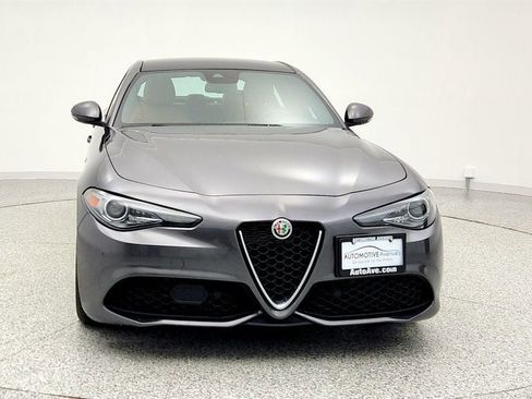 Used 2022 Alfa Romeo Giulia Ti image 2