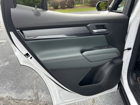 New 2026 GMC Terrain AT4 w/ Technology Package II image 51