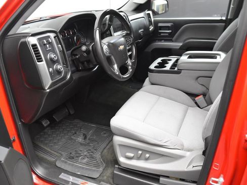 Used 2018 Chevrolet Silverado 1500 LT w/ All Star Edition AWD/4WD image 8