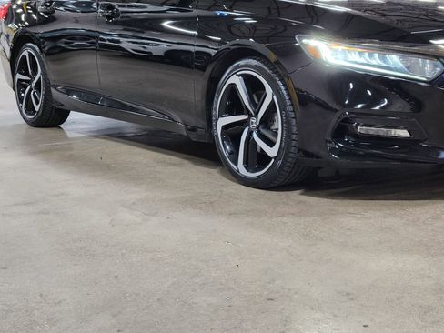 Used 2019 Honda Accord Sport image 16