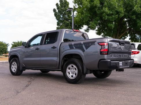 Used 2022 Nissan Frontier S w/ Technology Package AWD/4WD image 9