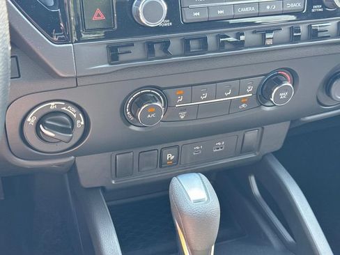 New 2026 Nissan Frontier SV AWD/4WD image 28