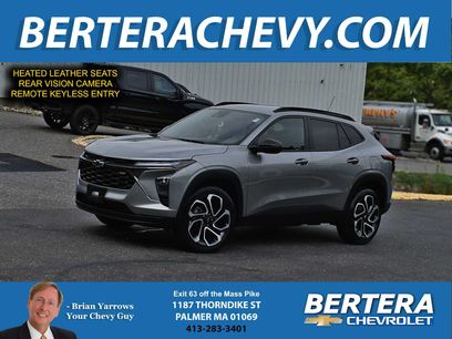 Used 2025 Chevrolet Trax RS w/ Driver Confidence Package