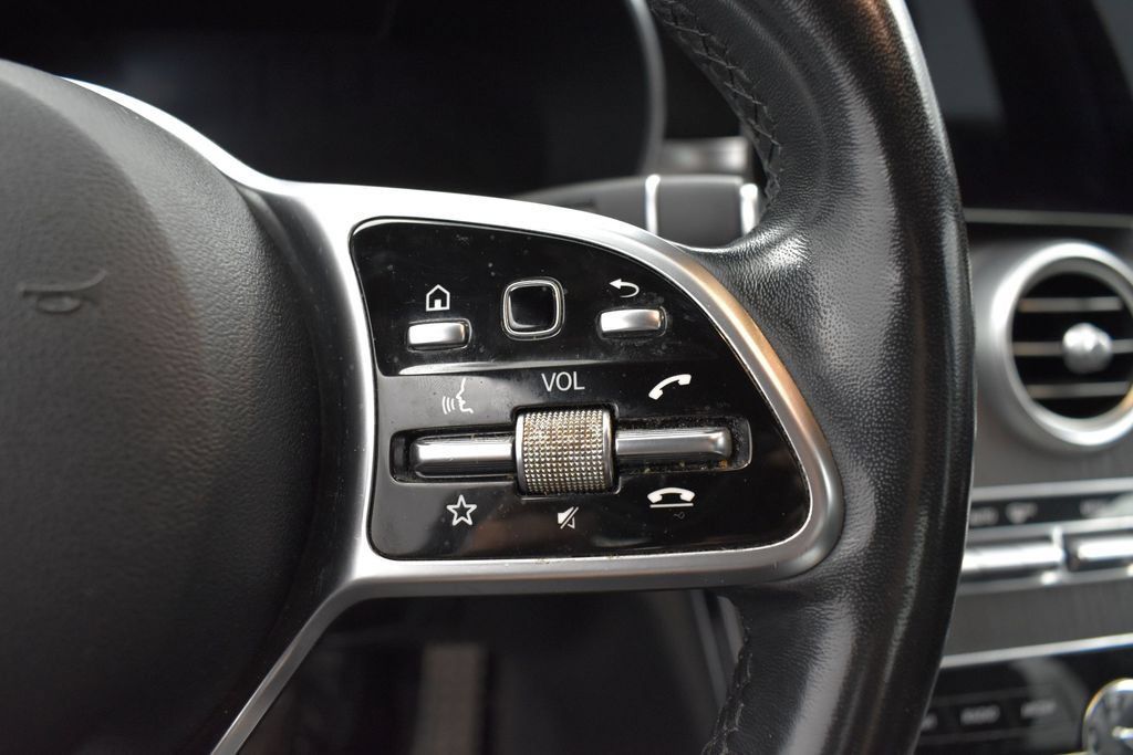 Used 2021 Mercedes-Benz C 300 4MATIC Sedan w/ AMG Line image 7