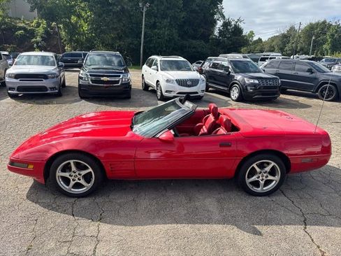 Used 1991 Chevrolet Corvette Convertible image 25