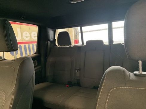 Used 2021 RAM 1500 Big Horn image 9