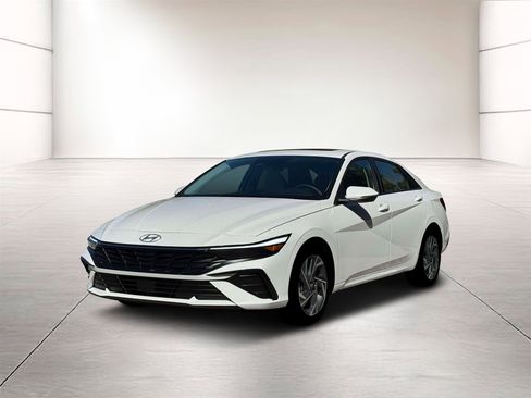 New 2026 Hyundai Elantra Limited image 1