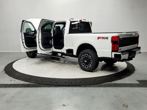 New 2026 Ford F250 Platinum image 13