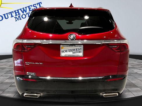 Used 2024 Buick Enclave Premium AWD/4WD image 6