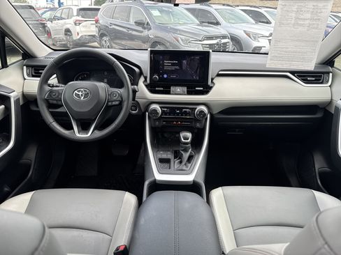 Used 2024 Toyota RAV4 XLE Premium FWD image 15