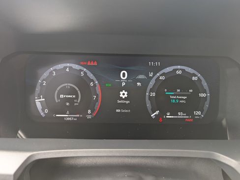 Used 2024 Toyota Tacoma TRD Off-Road AWD/4WD image 25