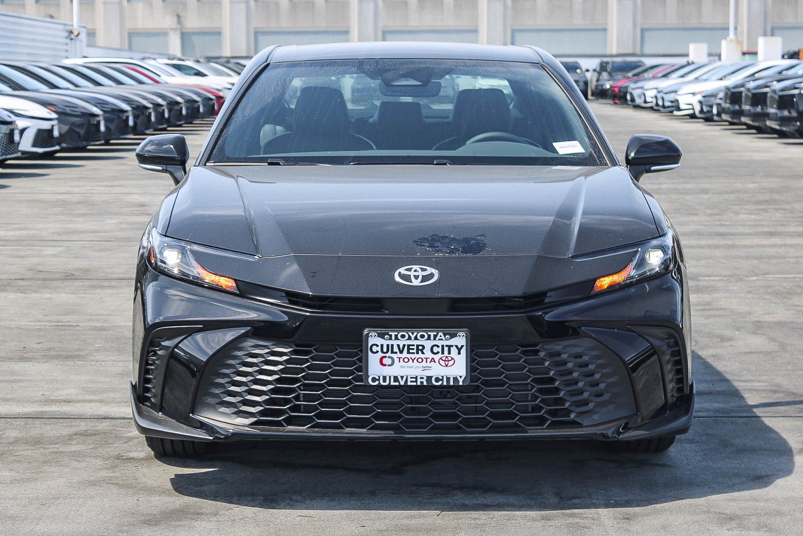 New 2026 Toyota Camry SE FWD image 3