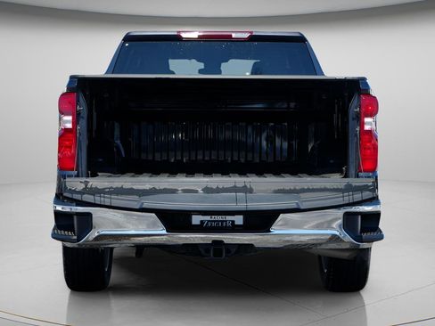 Used 2022 Chevrolet Silverado 1500 LT AWD/4WD image 11