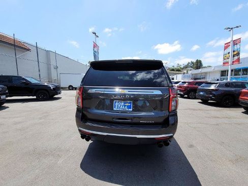 Used 2021 Chevrolet Tahoe Premier AWD/4WD image 7