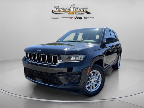 New 2025 Jeep Grand Cherokee Laredo w/ Luxury Tech Group I image 7