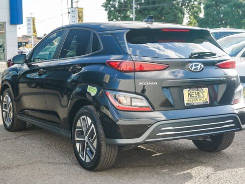 Certified 2023 Hyundai Kona SE image 7