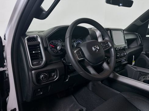 New 2026 RAM 1500 Big Horn AWD/4WD image 9