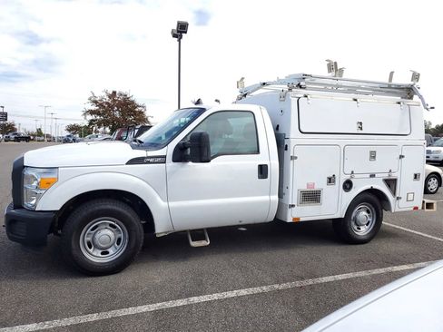 Used 2013 Ford F350 XL image 4